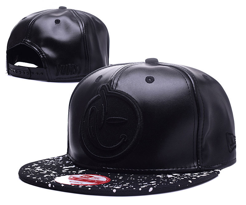 Buy YUMS Leather Snapback Hats 41795 Online HatsKicks.cn