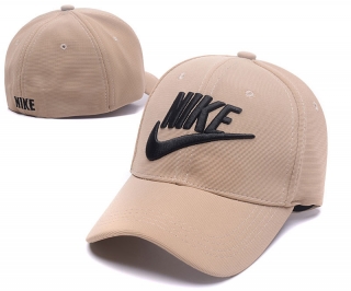Nike Curved Stretch Caps 44314