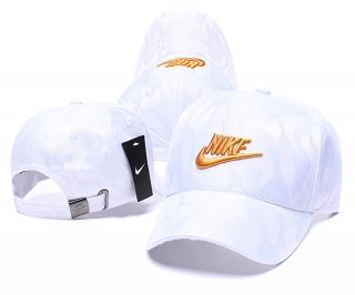 Nike Kids Curved Brim Snapback Cap 58725