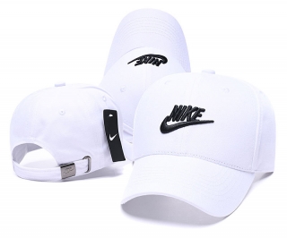Nike Kids Curved Brim Snapback Cap 58728