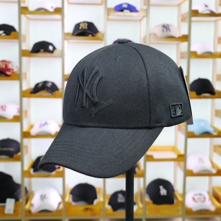 MLB New York Yankees Curved Brim Snapback Cap 59010