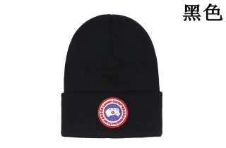 C.a.n.a.d.a G.o.o.s.e Knitted Beanie Cap 59471