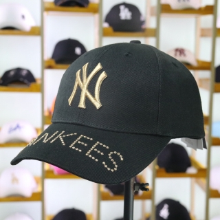 MLB New York Yankees Curved Brim Snapback Cap 59522