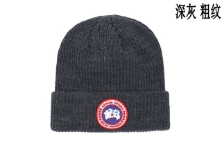 C.a.n.a.d.a G.o.o.s.e Knitted Beanie Cap 61179