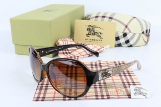 Burberry AAA Sunglasses 65048