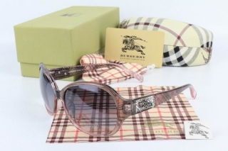 Burberry AAA Sunglasses 65055