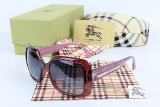 Burberry AAA Sunglasses 65085