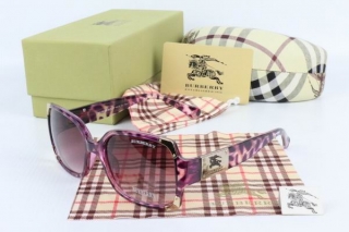 Burberry AAA Sunglasses 65091