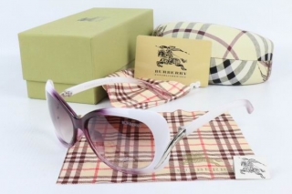 Burberry AAA Sunglasses 65104