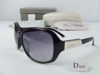 Dior AAA Sunglasses 65610