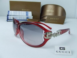 GUCCI AAA Sunglasses 65689