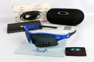 OKLEY AAA Sunglasses 66618