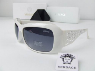 VERSACE AAA Sunglasses 67585