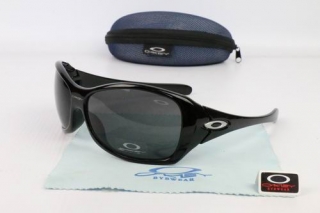 OKLEY Sunglasses 69284