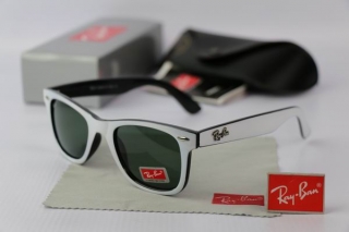 Ray Ban Sunglasses 70284