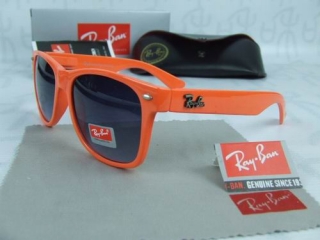 Ray Ban Sunglasses 70285