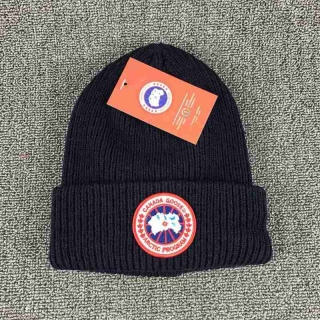 C.a.n.a.d.a G.o.o.s.e Knitted Beanie Beanie Hats 71837