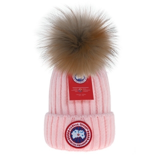 C.a.n.a.d.a G.o.o.s.e Knitted Beanie Hats 73535