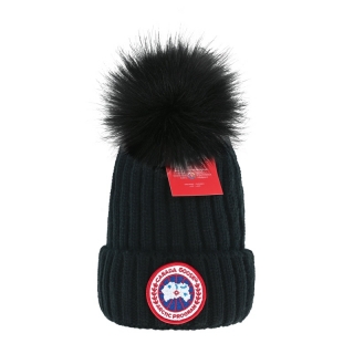 C.a.n.a.d.a G.o.o.s.e Knitted Beanie Hats 73543