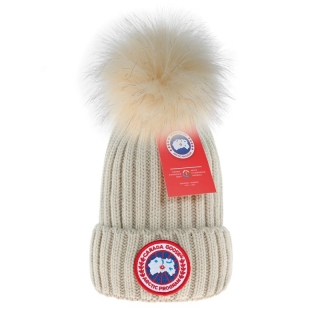C.a.n.a.d.a G.o.o.s.e Knitted Beanie Hats 73546