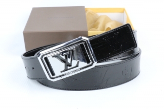 LV AAA Belts 85487