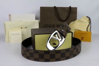 LV AAAA Belts 90235