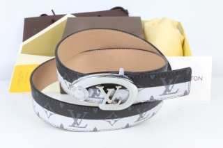 LV AAAA Belts 90383