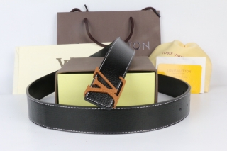 LV AAAA Belts 90525