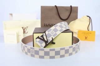 LV AAAA Belts 90610