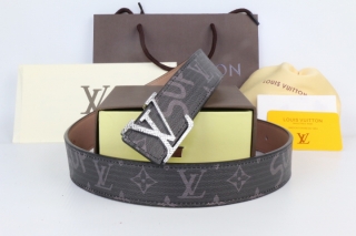 LV AAAA Belts 90639