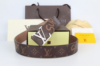 LV AAAA Belts 90651