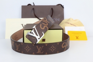 LV AAAA Belts 90652