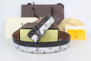 LV AAAA Belts 90703