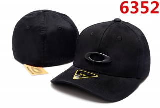OAKLEY CLASSIC LOW PURE COTTON HIGH QUALITY CURVED STRETCH Hats 101708