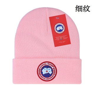 C.a.n.a.d.a G.o.o.s.e Knitted Beanie Hats 102989