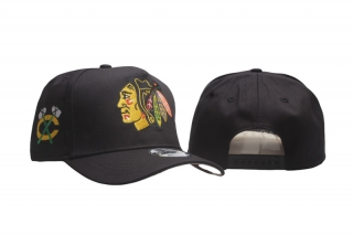 Chicago Blackhawks NHL 9FORTY Curved Adjustable Hats 121814