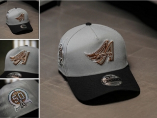 Los Angeles Angels MLB 9FORTY Curved Adjustable Hats 126583