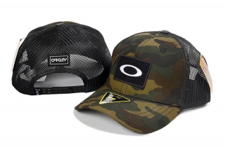 Oakley Classic Pure Cotton High Quality Curved Mesh Snapback Caps 128553