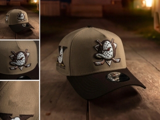 Anaheim Ducks NHL 9FORTY Curved Adjustable Hats 128828
