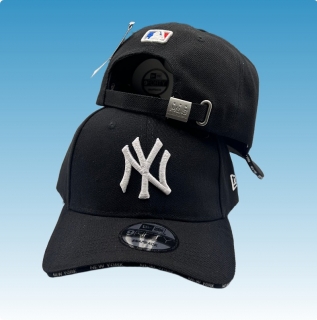 New York Yankees MLB 9FIFTY Curved Snapback Hats 129231