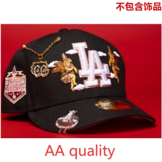 Los Angeles Dodgers MLB 9FORTY Curved Adjustable Hats  Accessories Not Included 131060