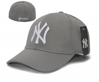 MLB New York Yankees Curved Brim Stretch Fit Cap 57704