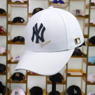 MLB New York Yankees Curved Brim Snapback Cap 59006