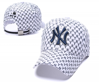 MLB New York Yankees Curved Brim Snapback Cap 61022