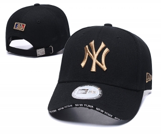 MLB New York Yankees Curved Brim Snapback Cap 61118