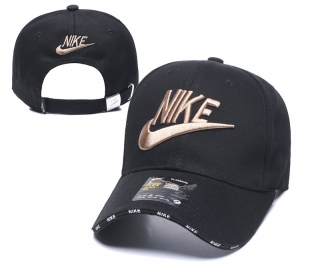 Nike Curved Brim Snapback Cap 61652