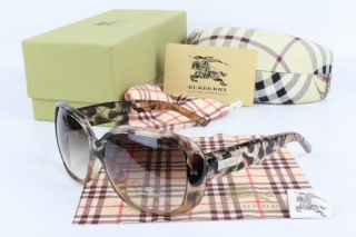 Burberry AAA Sunglasses 65050