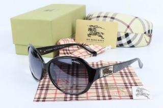 Burberry AAA Sunglasses 65053