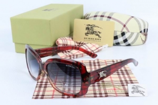 Burberry AAA Sunglasses 65064