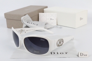 Dior AAA Sunglasses 65657